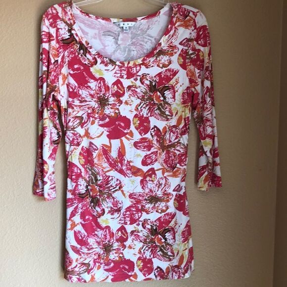 CAbi pink floral long length 3/4 sleeve top soft stretchy lovely 🌸🌺 Size M - Picture 1 of 9